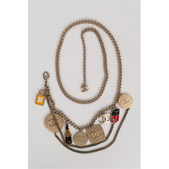 Authentic vintage Chanel belt - Picture 9 of 11